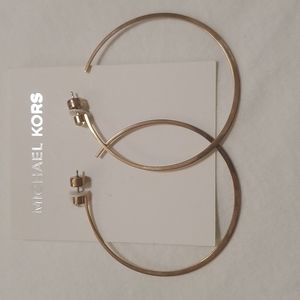 New MICHAEL KORS Earrings (Rose Gold)
